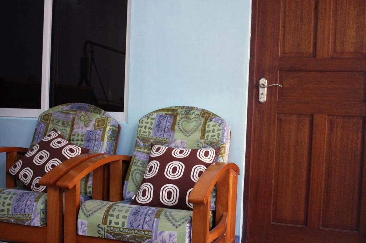 Dharavandhoo Stay Kültér fotó