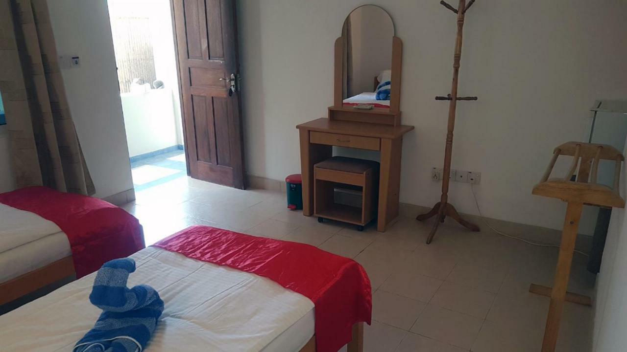 Dharavandhoo Stay Kültér fotó